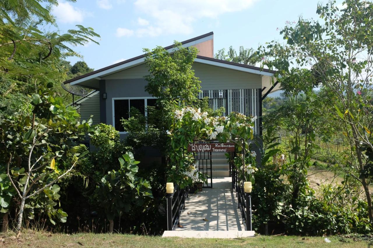 PhraoRai Boonsom公寓 外观 照片